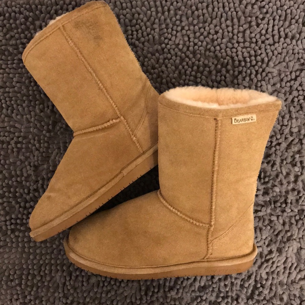 Authentic Bear Paw Women’s Winter boots